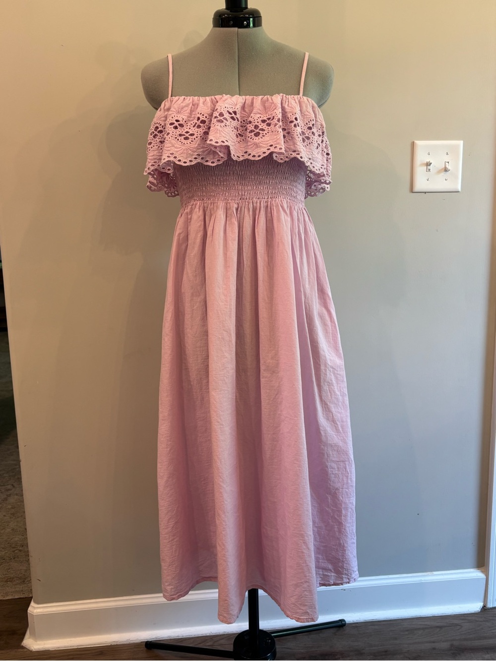 Lovers + Friends Boho Light Pink Eyelet Ruffle Sundress 0239